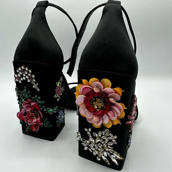 Versace Heels with Stones size 38 - Picture 7 of 10